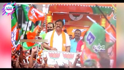 തൃശ്ശൂരിൽ ഇന്നലെ നടന്ന കലാശക്കൊട്ടിൽ സുരേഷ് ഗോപിയുടെ ഷിറ്റ് അടി, വീഡിയോ വൈറൽ