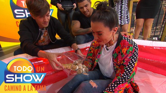 ¡Estamos cumpliendo un año! Gracias por tu preferencia y por compartir con nosotros tantos momentos.