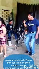 El De Los Ojos Negros -  Los Creyentes Del poder