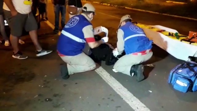 Pai de jovem atropelada no fim de semana procura por motorista que fugiu