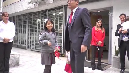 23 Nisan Ulusal Egemenlik ve Çocuk Bayramı Dünyada Kutlanıyor - Buenos