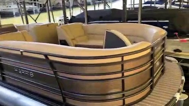 Luxurious Harris 240 Solstice Available @ Lake of the Ozarks, Missouri