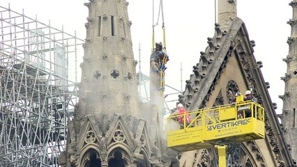 Comienzan obras para cubrir la catedral de Notre Dame