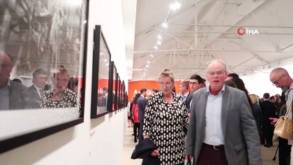 Londra Saatchi Galeri’de Ara Güler sergisi açıldı