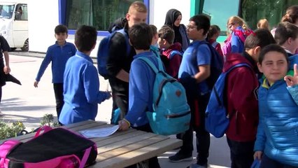 İzmir Öğrenciler Paylaşmayı Öğreniyor