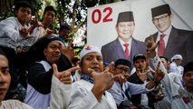 صراع معلوماتي قبل إعلان نتائج الانتخابات الإندونيسية