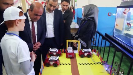 Silopi’de TÜBİTAK Bilim Fuarı açıldı