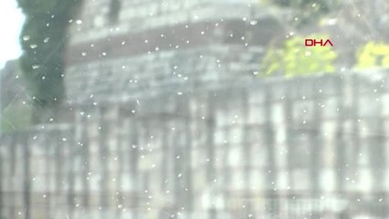 İstanbul- İstanbul'da Çamur Yağdı