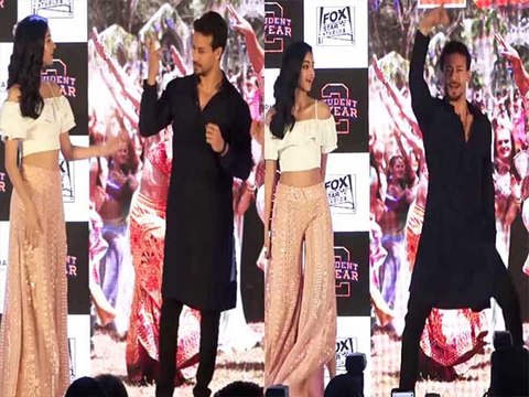 Ananya Panday forgets dance steps while dancing with Tiger Shroff & Tara Sutaria | FilmiBeat