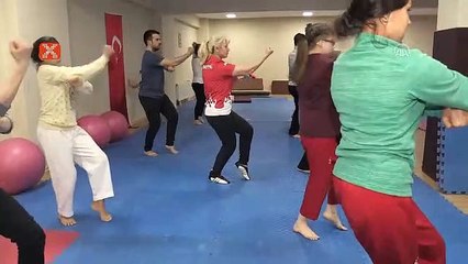 18 yaşında 110 madalyası var