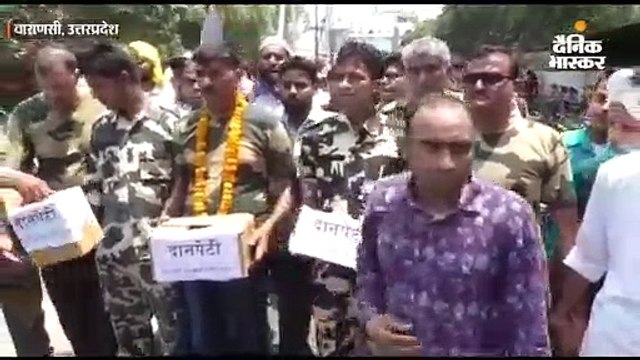 बीएसएफ से बर्खास्त जवान तेज बहादुर ने नामांकन किया, मोदी के खिलाफ लड़ेंगे