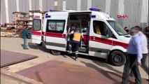 Maltepe'de Demir Doğrama Makinesi Altında Kalan İşçi Ağır Yaralandı