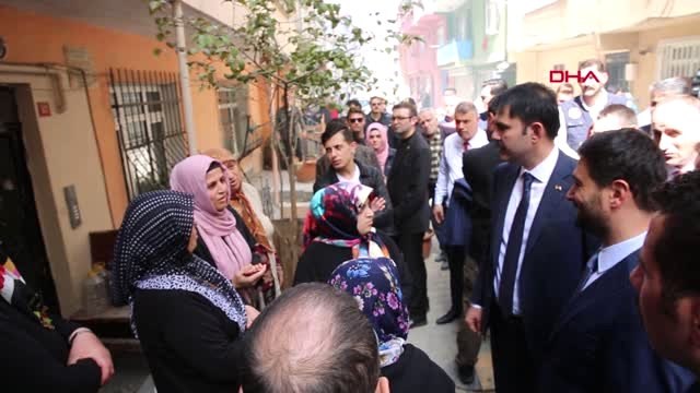 Bakan Kurum, Kağıthane'de 4 Katlı Binanın Çöktüğü Bölgede İncelemelerde Bulundu -Yeniden