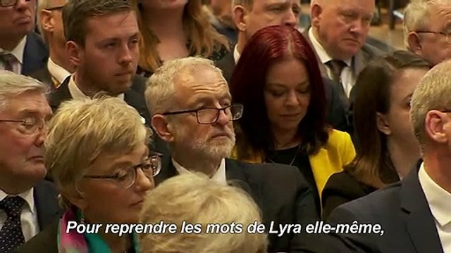 Irlande du Nord: funérailles de la journaliste tuée par balles