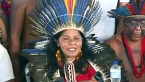 Indígenas brasileños prometen 