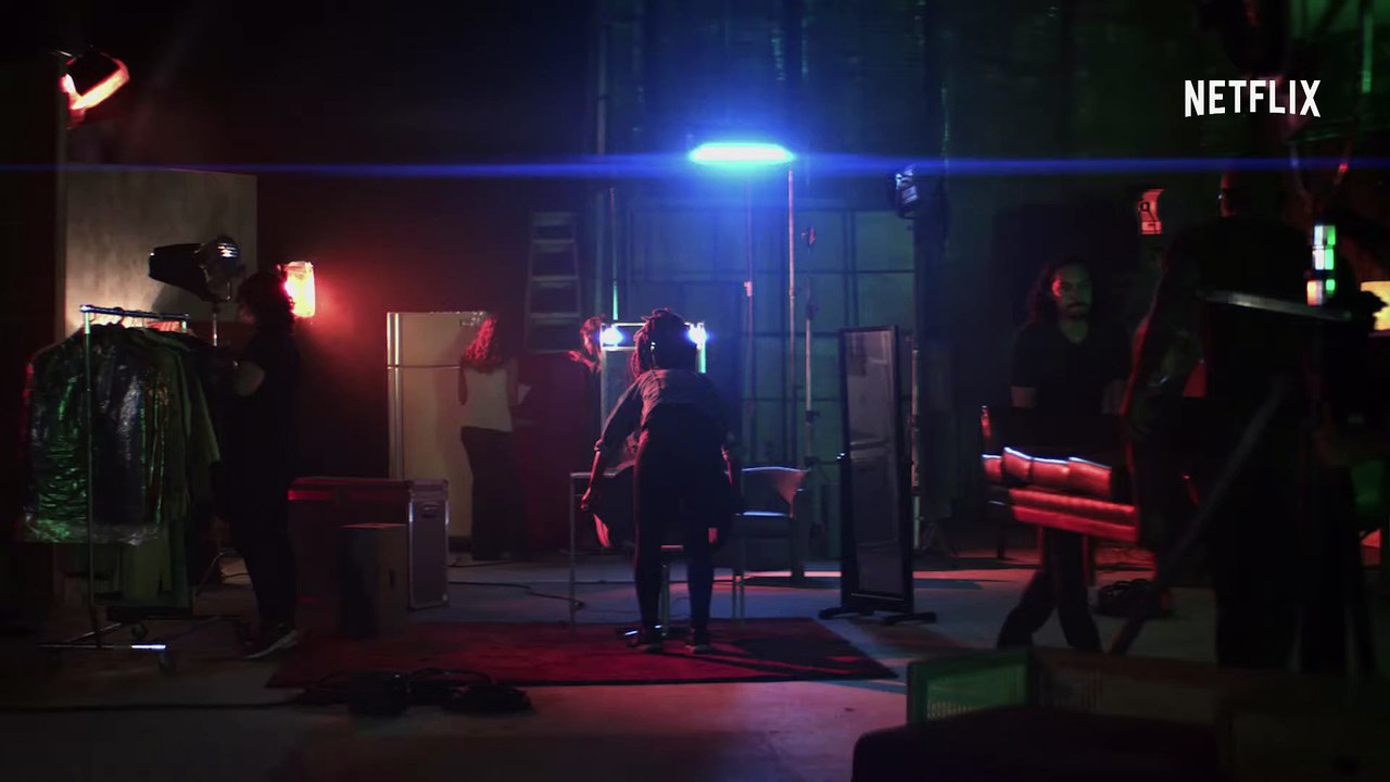 Ted Sarandos e Sabrina Sato no set de Reality Z