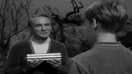 Lost in Space  S 01 E 19  Ghost in Space