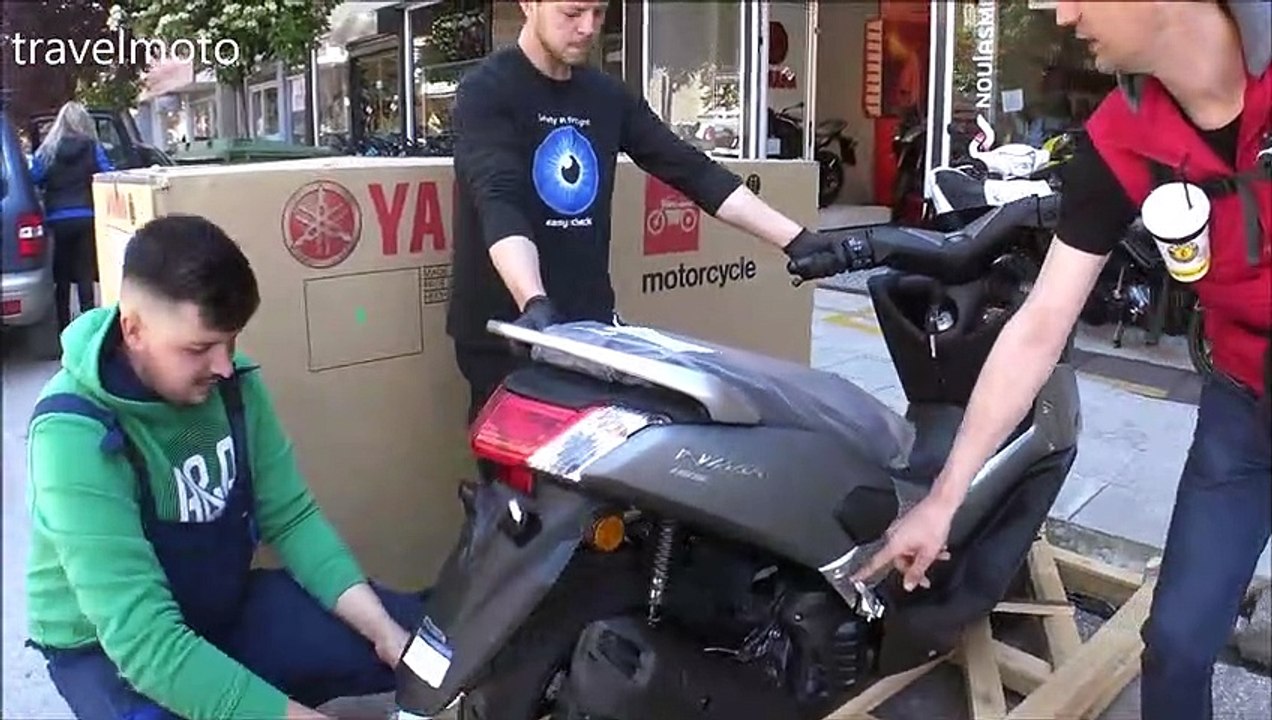 unboxing: YAMAHA N-MAX 155 (brand new scooter 2019)