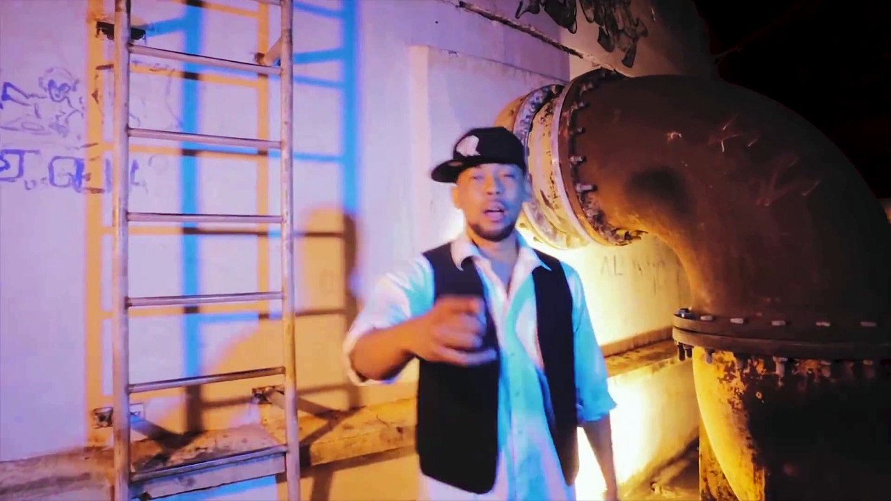 Raboussa - Anontanio Clip Gasy