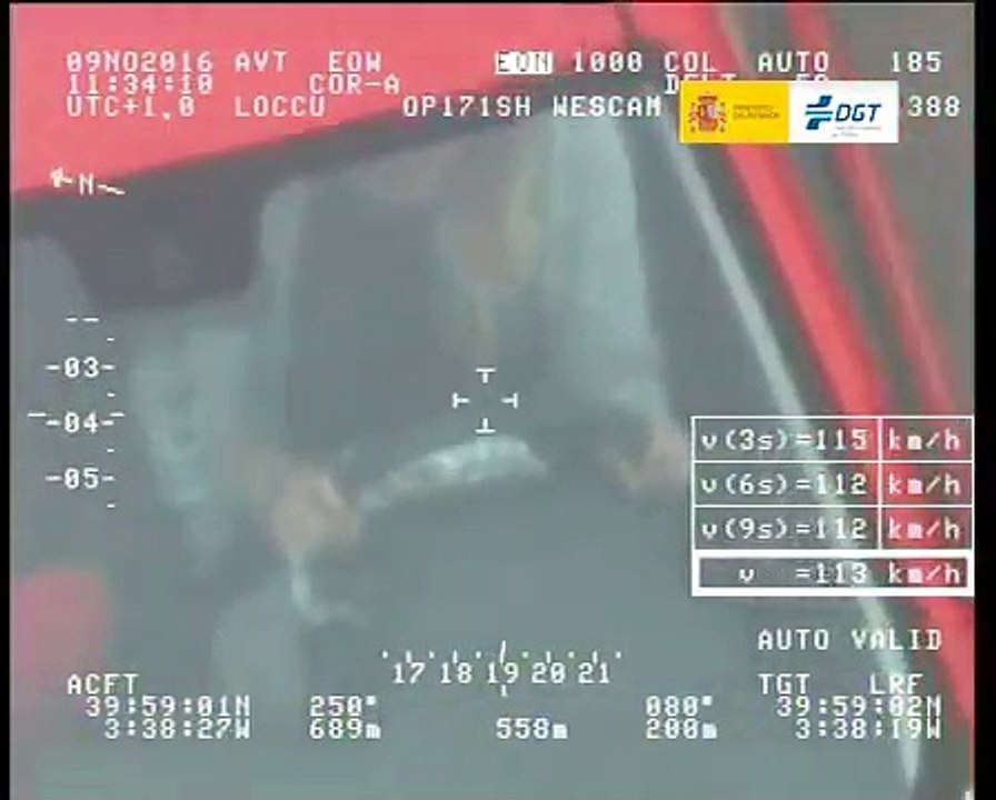 VÍDEO: Pegasus le pilla comiéndose un bocadillo mientras conduce