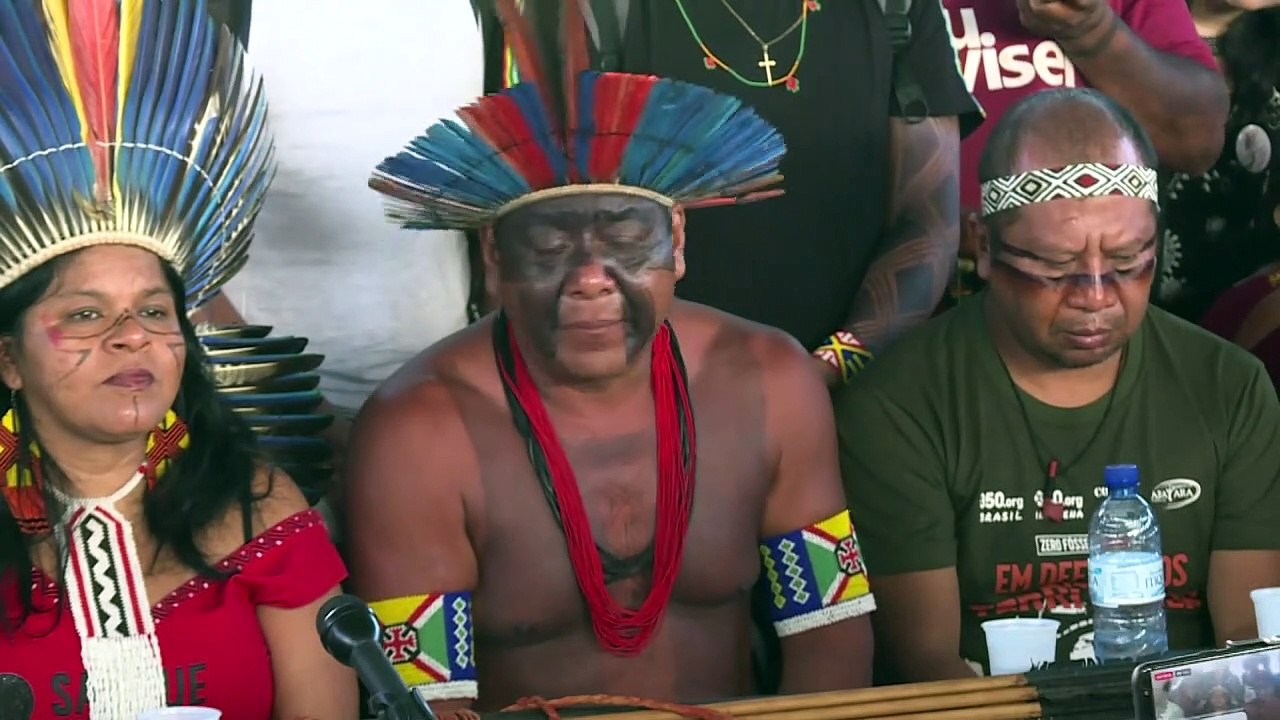 Brasiliens Ureinwohner kämpfen für ihren Regenwald