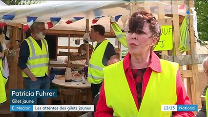 Conférence de presse : qu'attendent les "gilets jaunes" de l'intervention d'Emmanuel Macron ?