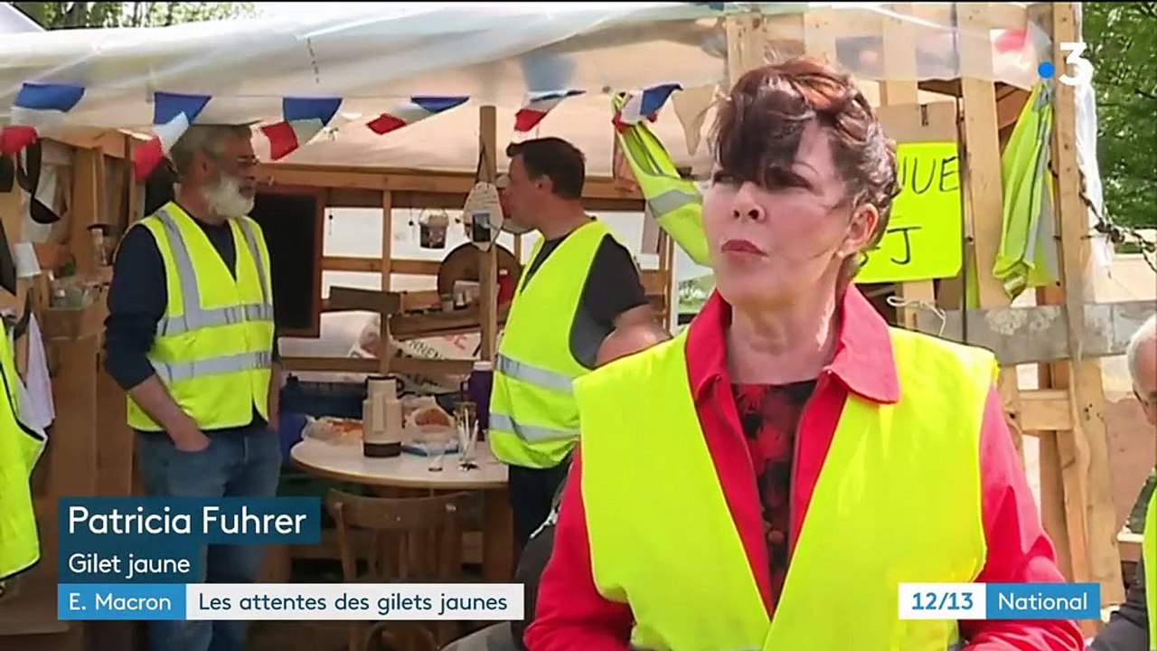 Conférence de presse : qu'attendent les "gilets jaunes" de l'intervention d'Emmanuel Macron ?