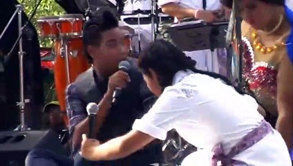 ---นายเท้ง เยวชนลูกทุ่งเทศบาล5 เวทีหมู่บ้านเมืองใต้ ♡ งานเที่ยวทั่วไทย สวนลุมพีนี กรุงเทพฯ 20160117 - YouTube