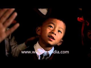 Kids singing 'Mummy darling, papa darling!' in Kohima