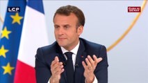 Emmanuel Macron « croit » aux élus locaux et en la démocratie représentative