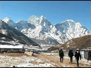 Trekkers in the Everest region