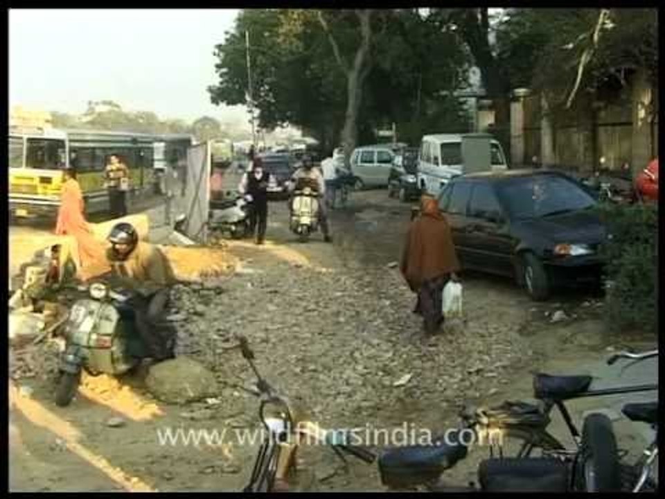 Make your own road to avoid traffic in Delhi!