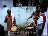 Energetic rhythm of 'chenda' drumming in Kochi, Kerala