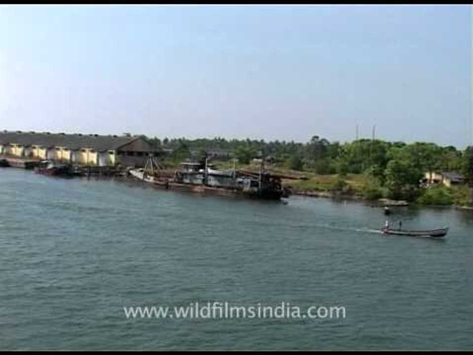 Boating in the Kerala backwaters!