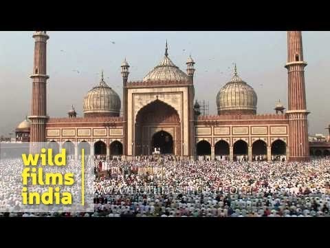 Muslims congregate for Eid Namaz at Jama Masjid of Delhi