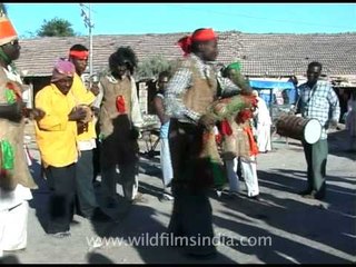 African moves by Siddhi tribe