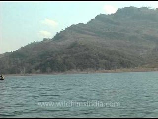 Lonely boat with two rowers in Doyang River!