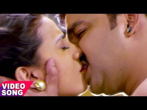 Pawan Singh और Akshara Singh - सबसे हिट होठलाली गीत 2018 - Roti Bor Ke HothLali Se
