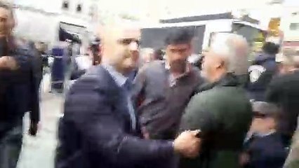 Soma protestosuna polis saldırısı: Gözaltılar var