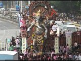 Thousands come together to celebrate Ganeshotsav in Mumbai