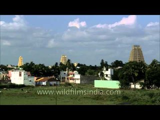 Magical effect of sunlight hitting temples sequentially in Kanchipuram