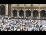 Human sea of Muslim devotees at Jama Masjid during Ramzan!