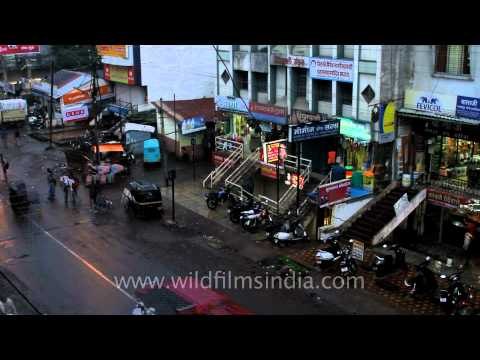 Fast forwarded market in Satara near Pune, Mahabaleshwar