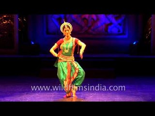 Anandini Dasi - Indian classical dancer from Argentina performs Odissi