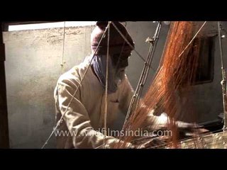 Banarasi saree being made on a manual hand loom!