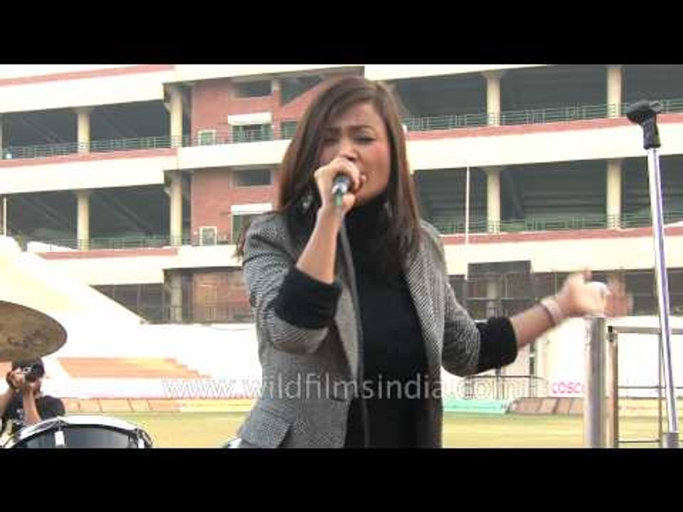 Roslyn Hmar karaoke cover 'Flashdance What A Feeling'!