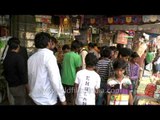 Diwali rush fast forwarded in a time lapse at Sadar Bazaar