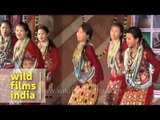 Women from Miji tribe of Arunachal Pradesh dance beautifully!