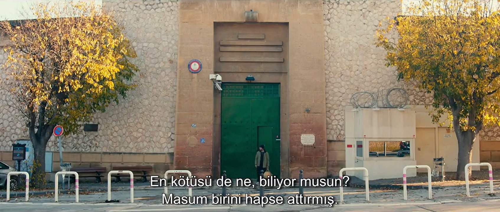 Seninle Başım Dertte Türkçe Altyazılı Fragman