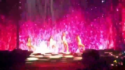 BLACKPINK LISA THE PRETTIEST WOMAN ON THE WORLD WHO IS A PAYGIRL !!